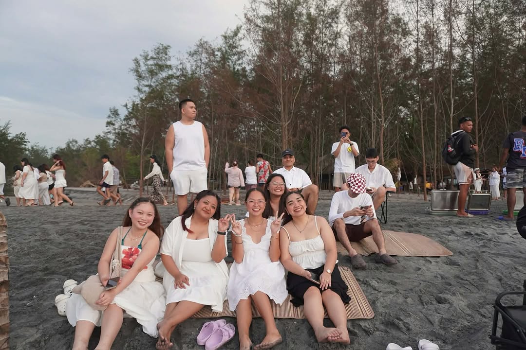 Weekend guests at Lubáy Villas